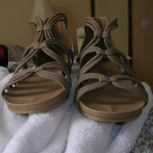 BRAND NEW Strappy Sandal